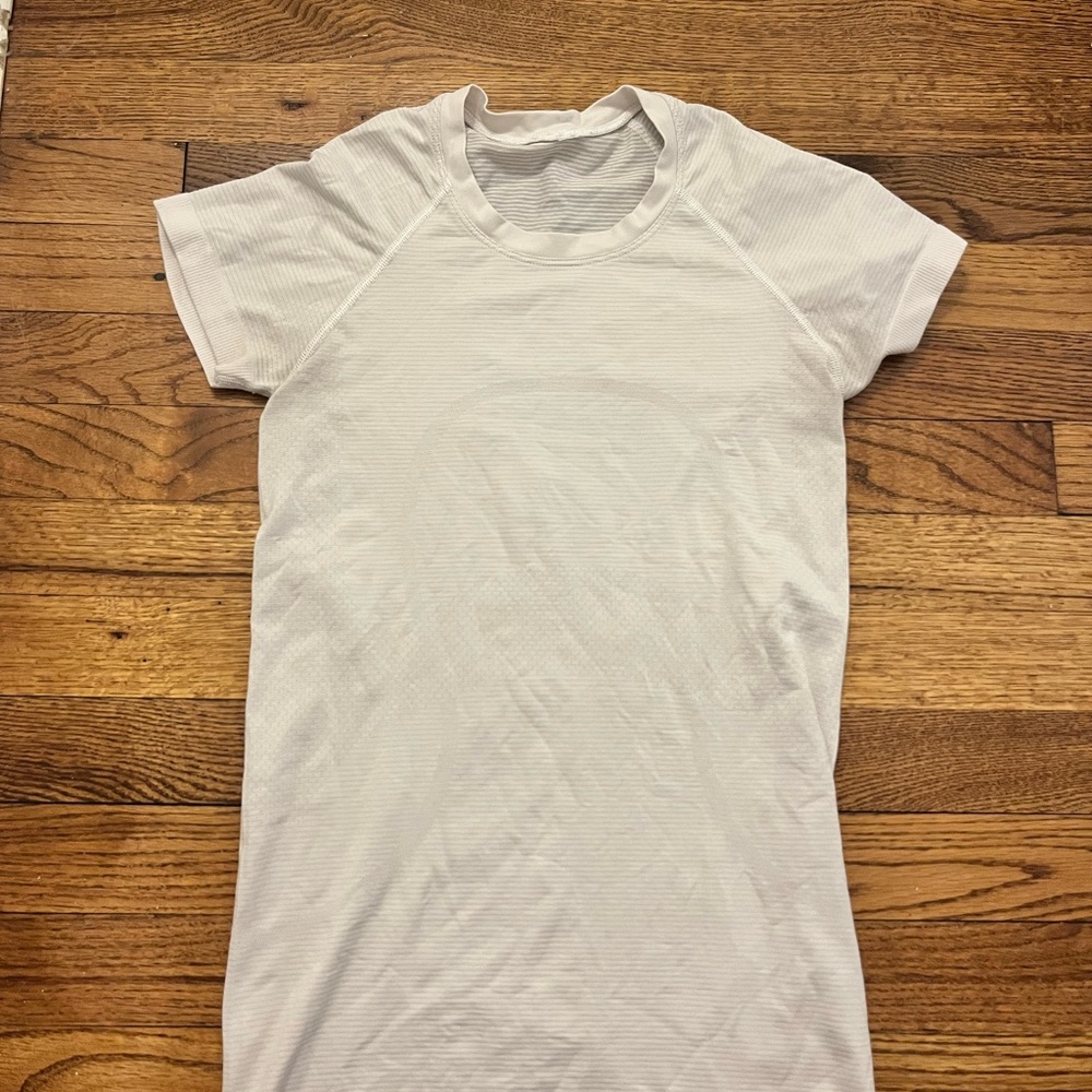 White Swiftly Tech size 4